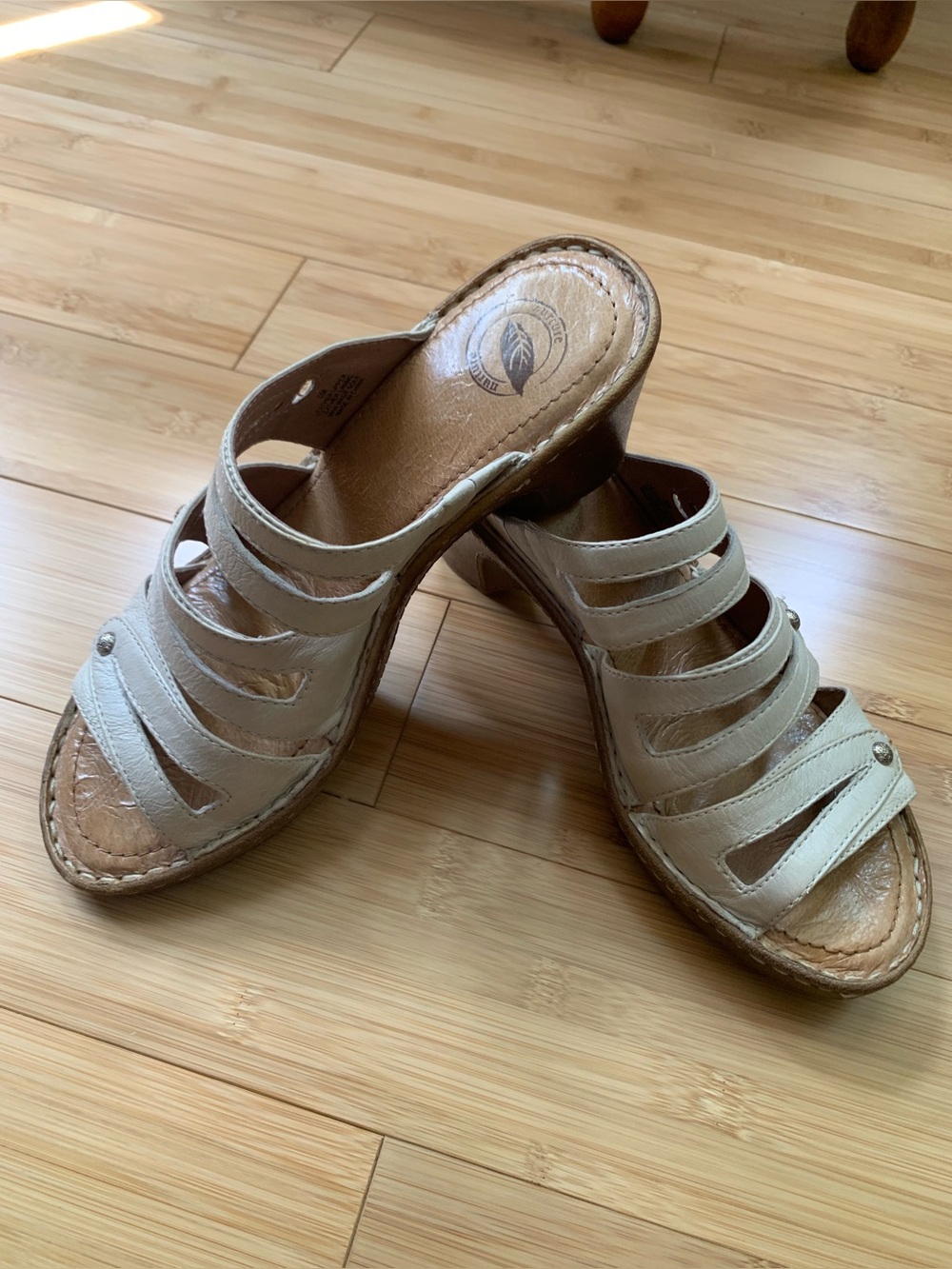 Nurture by Lamaze Women's Beige Multi-Strip Slide Mules